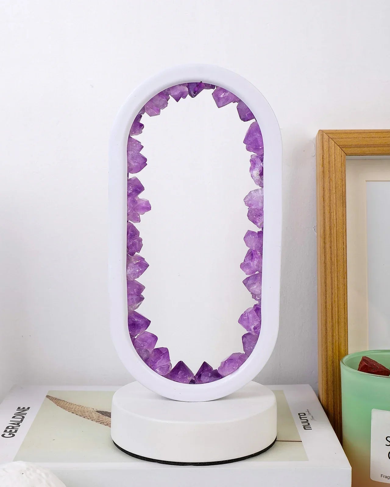 Miłośnicy Designu Lampa Stołowa LED – Eleganckie Kryształy i Uspokajające Światło 2