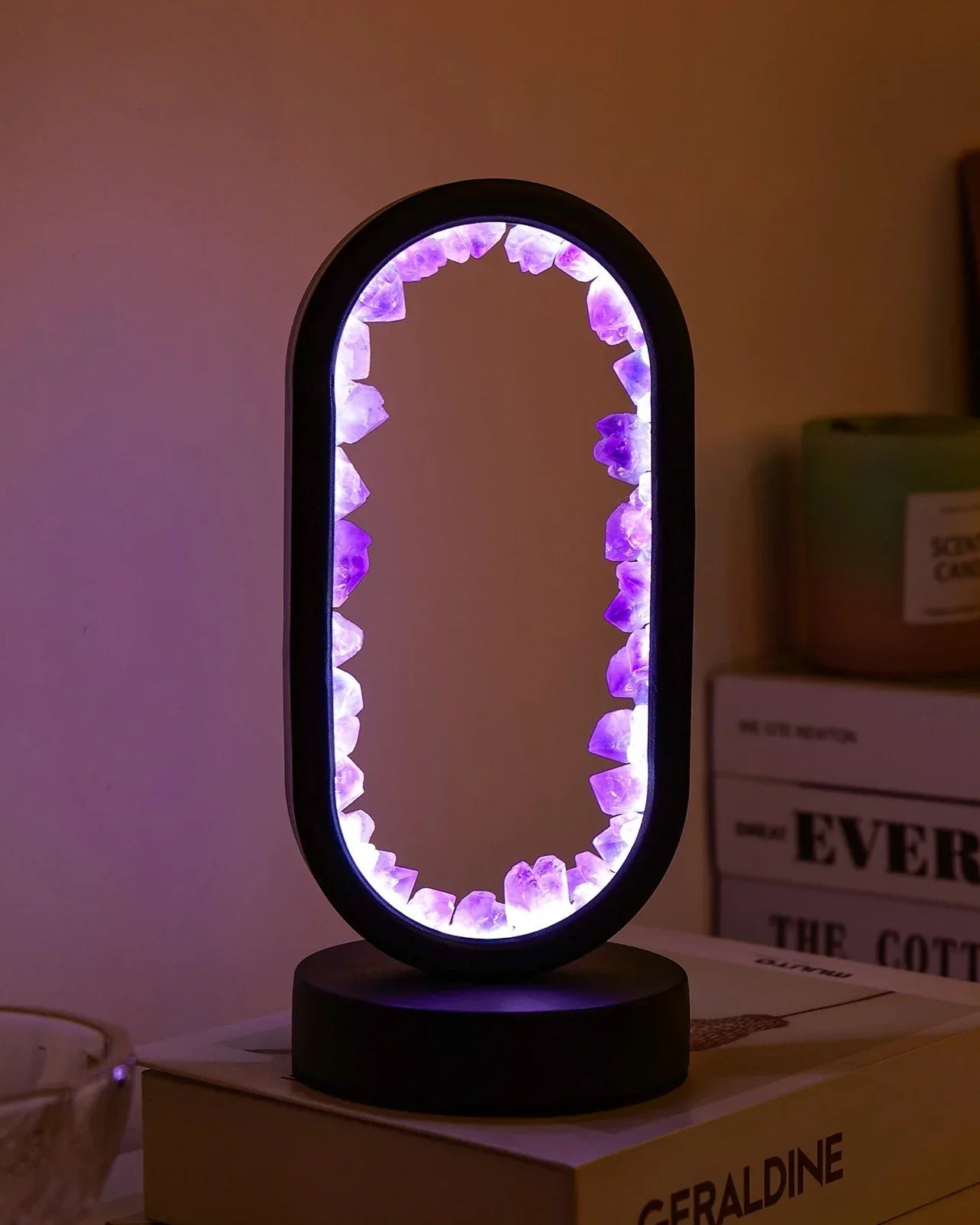 Miłośnicy Designu Lampa Stołowa LED – Eleganckie Kryształy i Uspokajające Światło 8