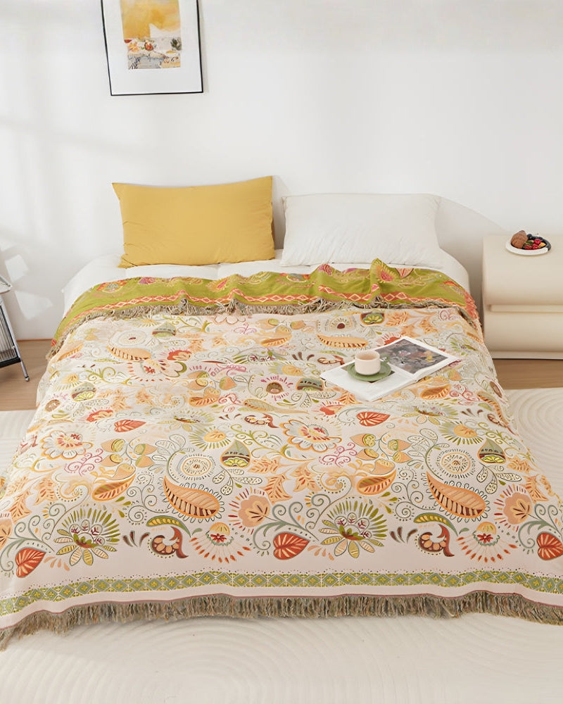 Miłośnicy Wnętrz Koc w Kwiaty – Dwustronny Design z Frędzlami dla Stylowego Wystroju 0