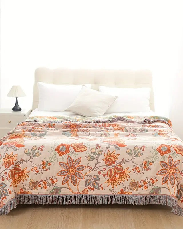 Miłośnicy stylu Boho Koc – Kwiatowy wzór z rustykalnymi frędzlami dla przytulnego wnętrza 2