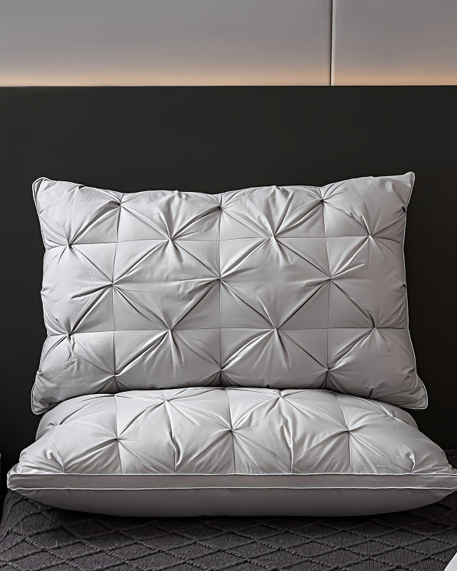 Osoby szukające komfortu Poduszka Pikowana – Wspiera Kręgosłup i Zapewnia Luksusowy Sen 4