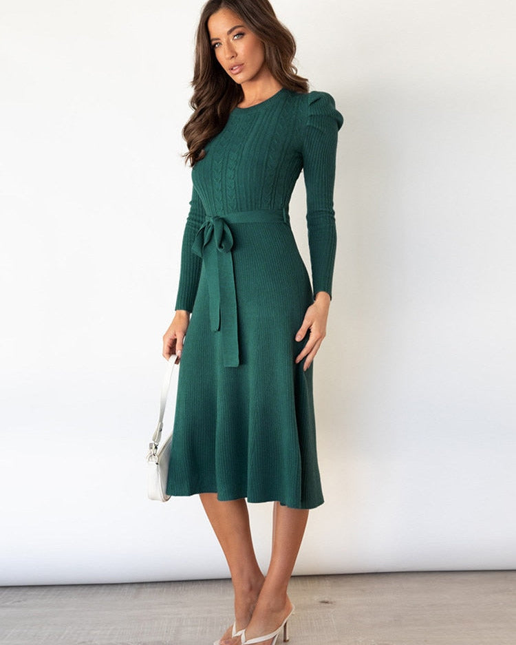 Sukienka Damska – Ciepła Dzianinowa Sukienka w Kształcie Litery A z Pasem na Chłodniejsze Dni 4