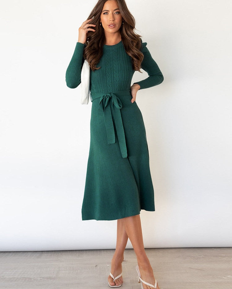 Sukienka Damska – Ciepła Dzianinowa Sukienka w Kształcie Litery A z Pasem na Chłodniejsze Dni 8