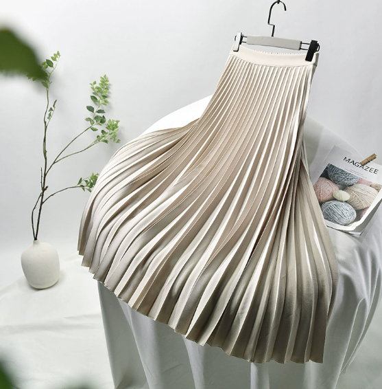 Czarna Plisowana Spódnica Midi – Elegancki Wysoki Stan i Elastyczny Pas do Codziennych Stylizacji 9