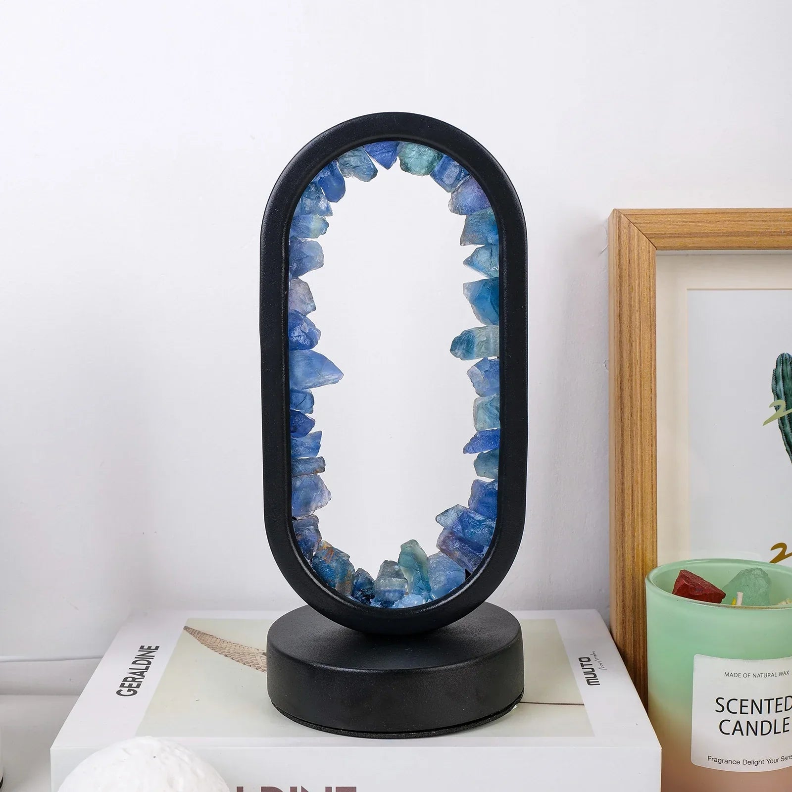 Miłośnicy Designu Lampa Stołowa LED – Eleganckie Kryształy i Uspokajające Światło 5